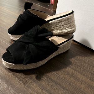 Women’s slip on espadrilles